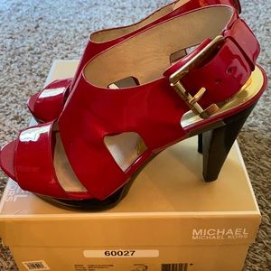 Michael Kors Carla Platform, Res Patent, Size 9
